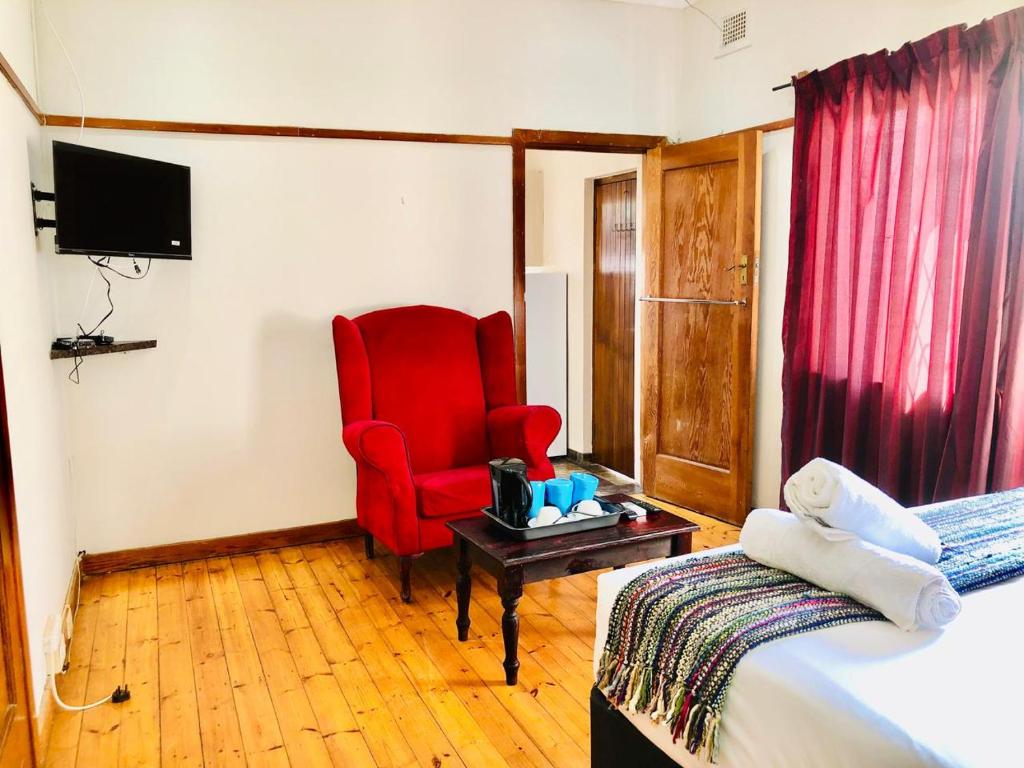 Room 5 photo 2