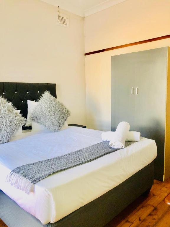 Room 6 at Chapman Guest House